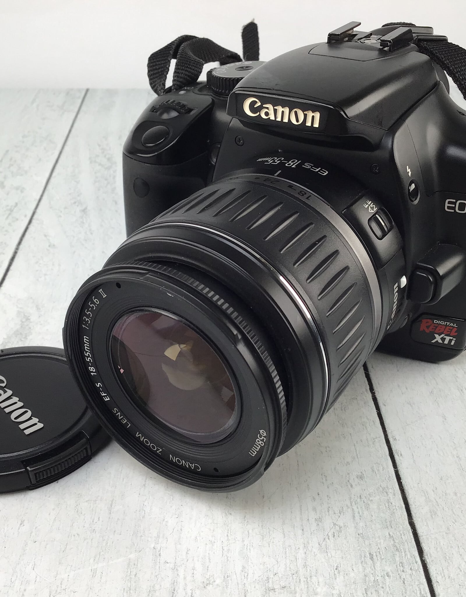 CANON Canon Rebel XTi Camera w/ 18-55mm Used Good