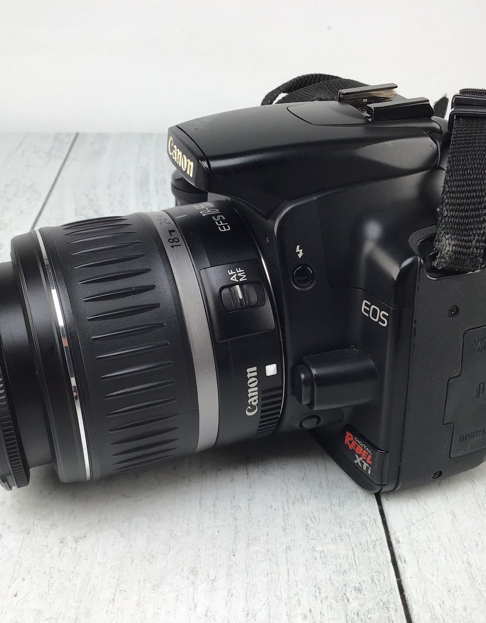 CANON Canon Rebel XTi Camera w/ 18-55mm Used Good