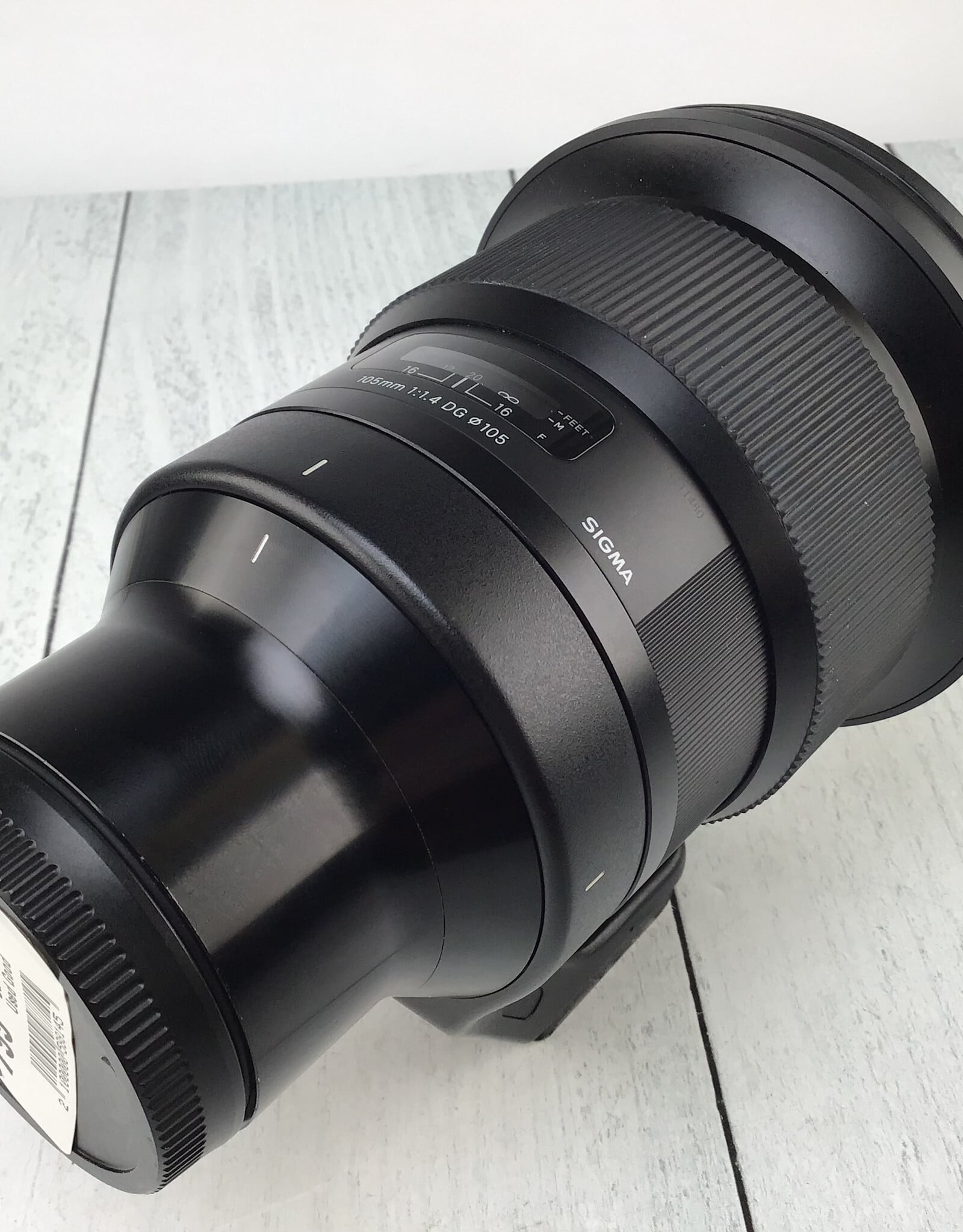 SIGMA Sigma 105mm f1.4 DG E Mount Lens Used Good