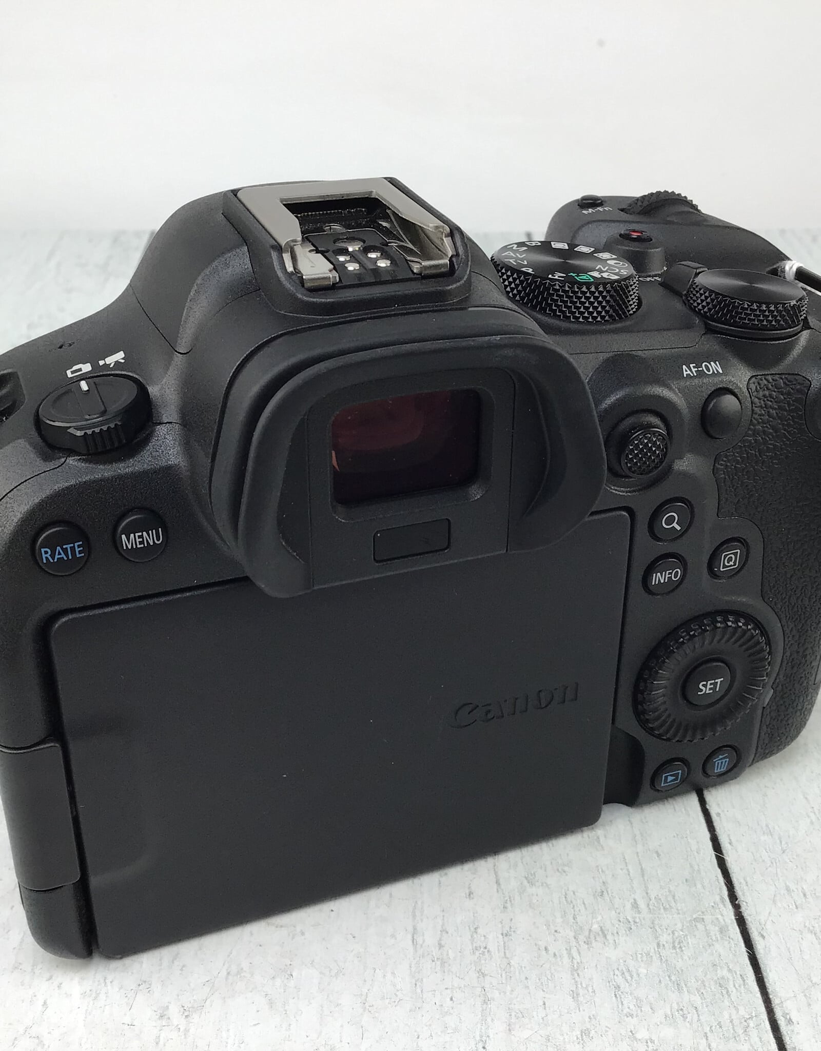 CANON Canon R6 Mark II Camera Body Used Good