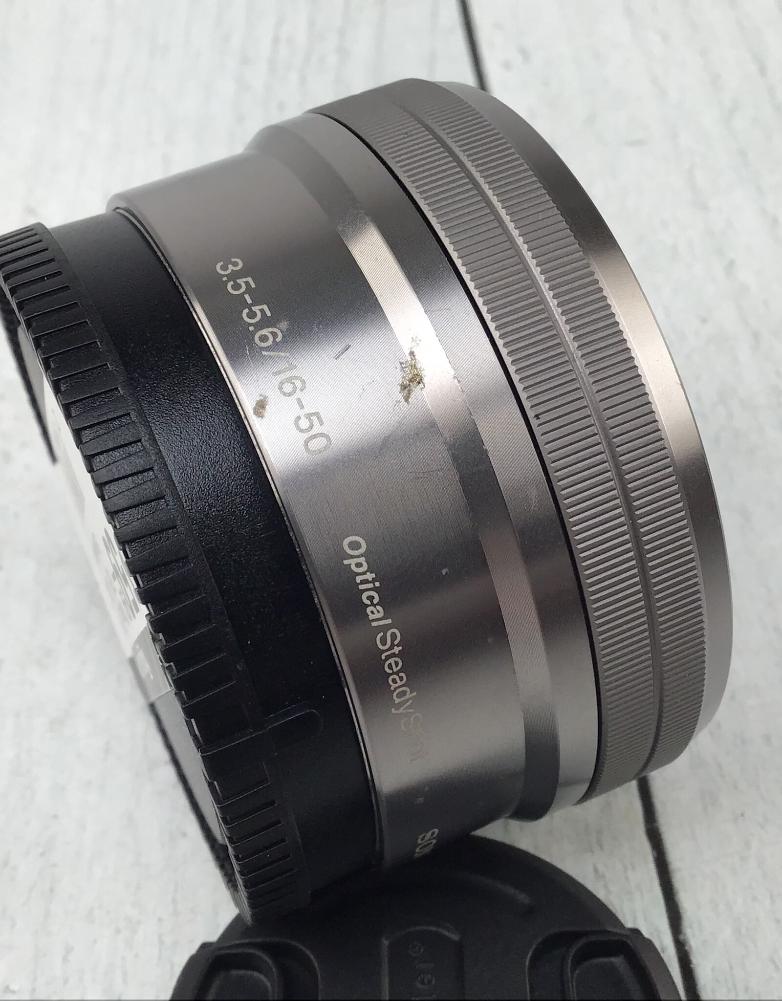 SONY Sony E 16-50mm f3.5-5.6 PZ OSS Silver Lens Used Fair