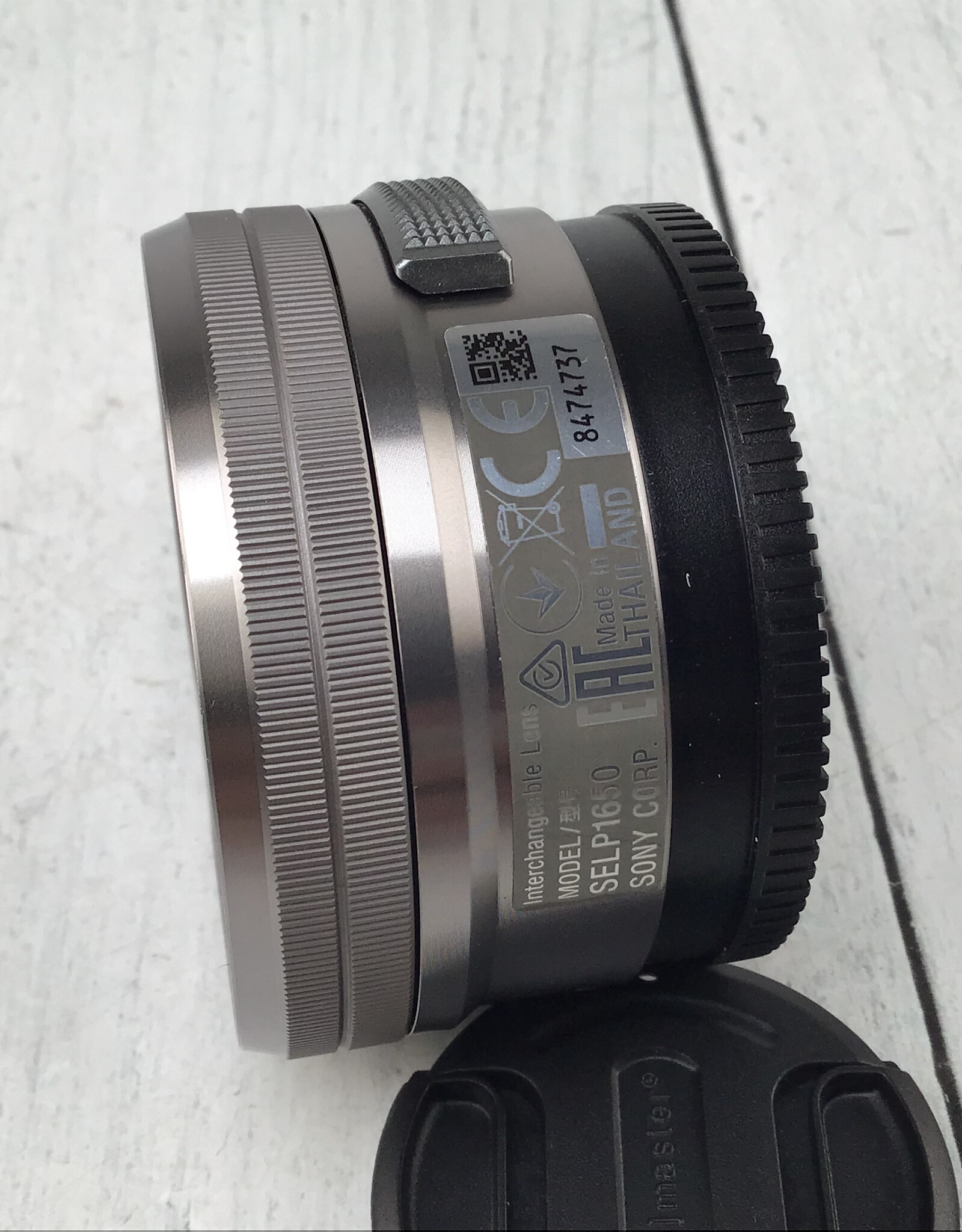 SONY Sony E 16-50mm f3.5-5.6 PZ OSS Silver Lens Used Fair