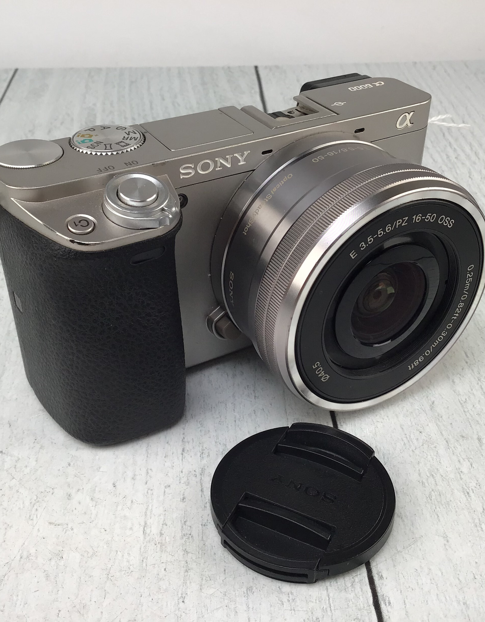 SONY Sony a6000 Camera w/ 16-50mm Used Fair