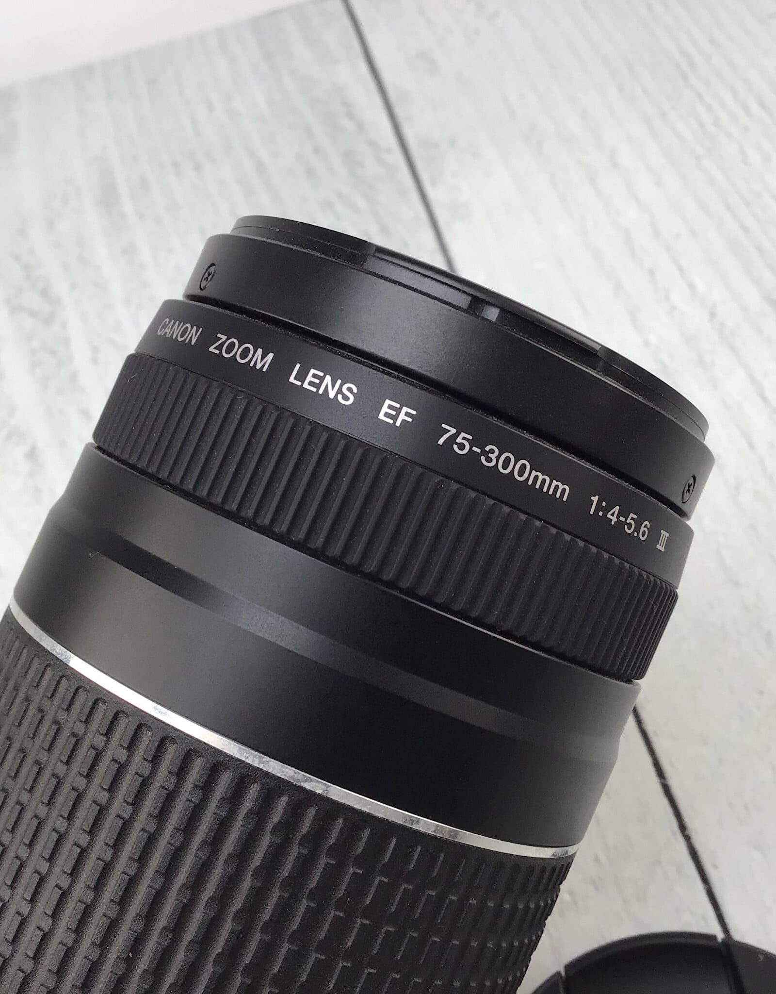 CANON Canon EF 75-300mm f4-5.6 III Lens Used Good