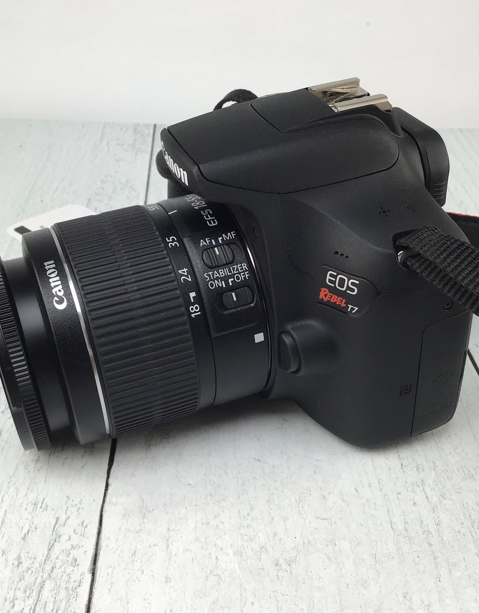 CANON Canon Rebel T7 Camera w/18-55 Used EX