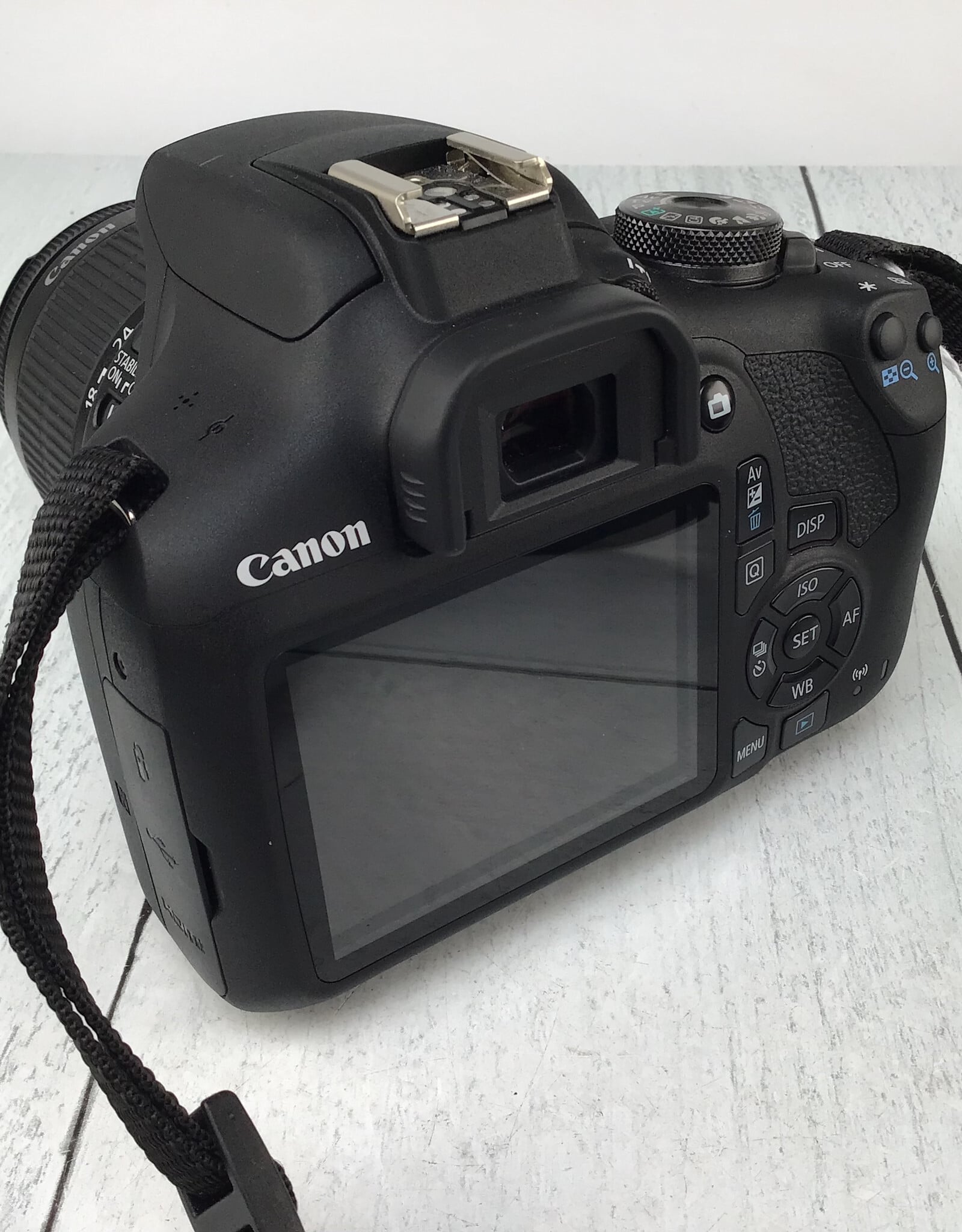 CANON Canon Rebel T7 Camera w/18-55 Used EX