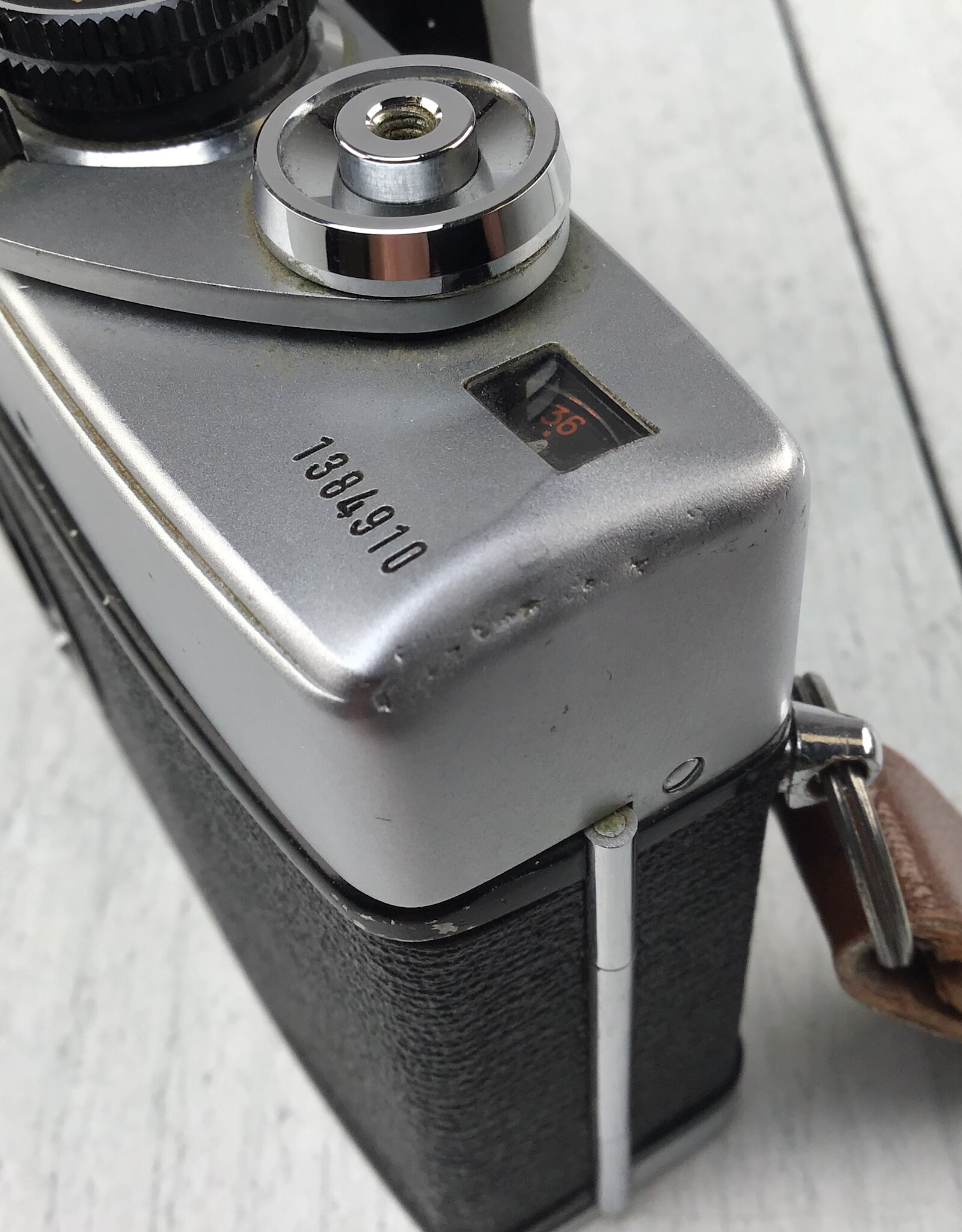 Minolta SRT 101 Camera Ding Affect Advancing Film Used AS IS