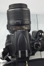 NIKON Nikon D5000 Camera w/ 18-55mm VR Used Good