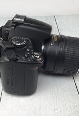 NIKON Nikon D5000 Camera w/ 18-55mm VR Used Good