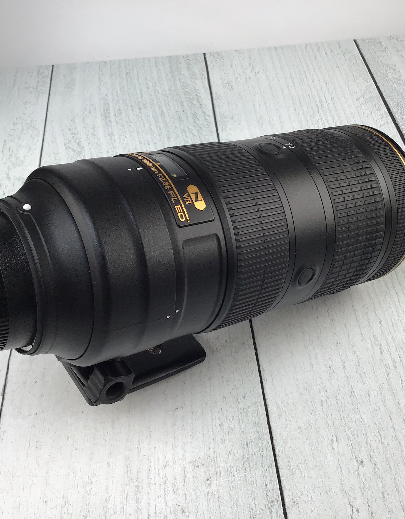 NIKON Nikon AF-S Nikkor 70-200mm f2.8 E FL VR Lens Used Good