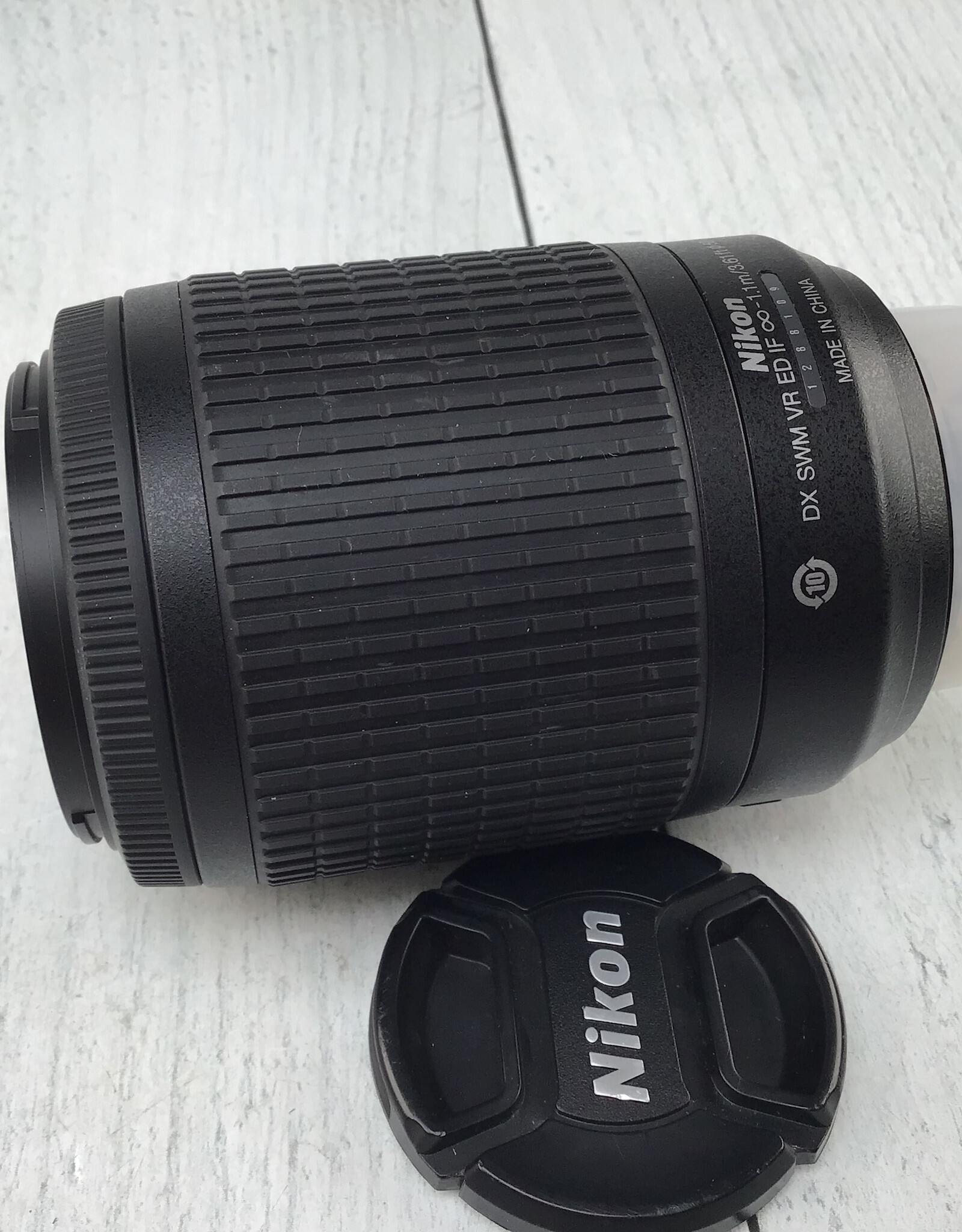 NIKON Nikon AF-S Nikkor 55-200mm f4-5.6G VR Lens Used Good