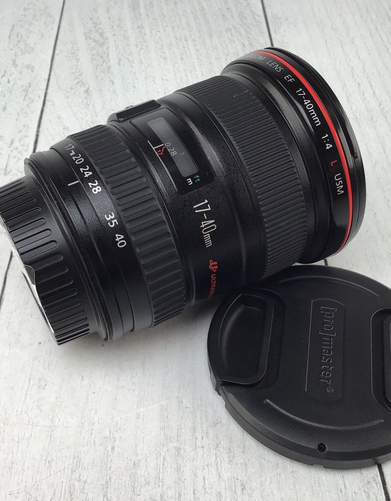 CANON Canon EF 17-35mm f4 Lens Used Good