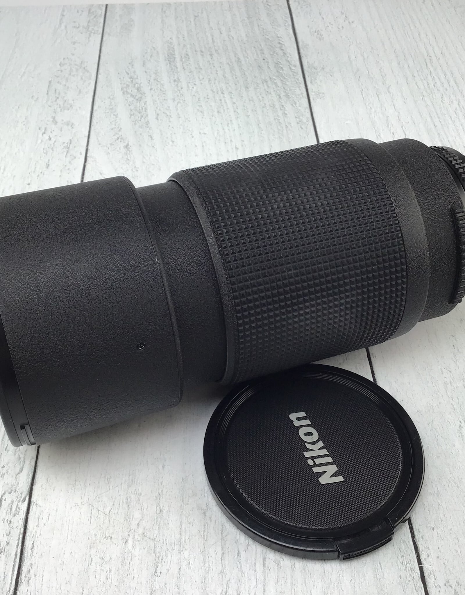 NIKON Nikon ED AF Nikkor 80-200mm f2.8D Lens Used Good
