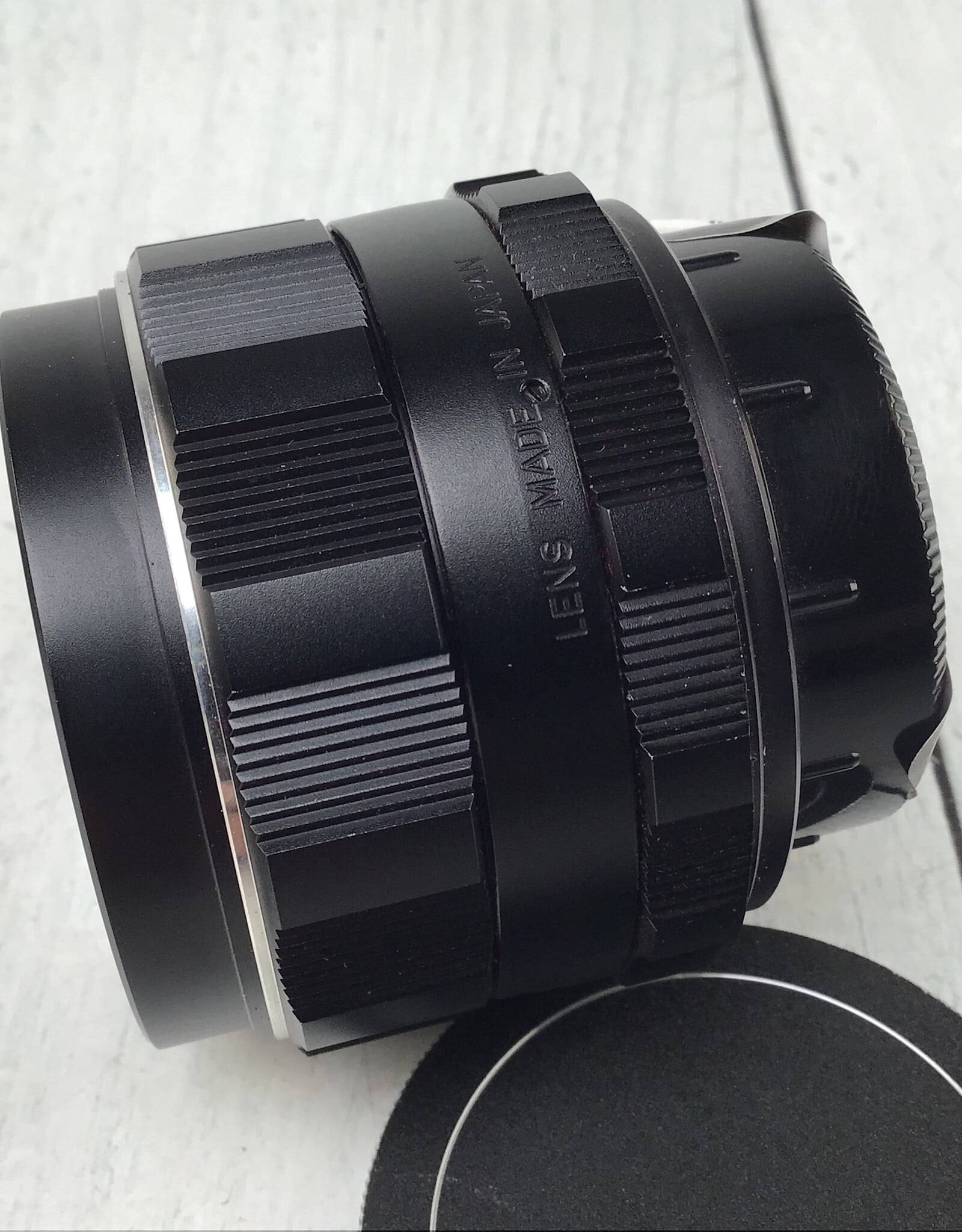 Pentax Pentax SMC Takumar 28mm f3.5 Lens Screw Mount Used Good