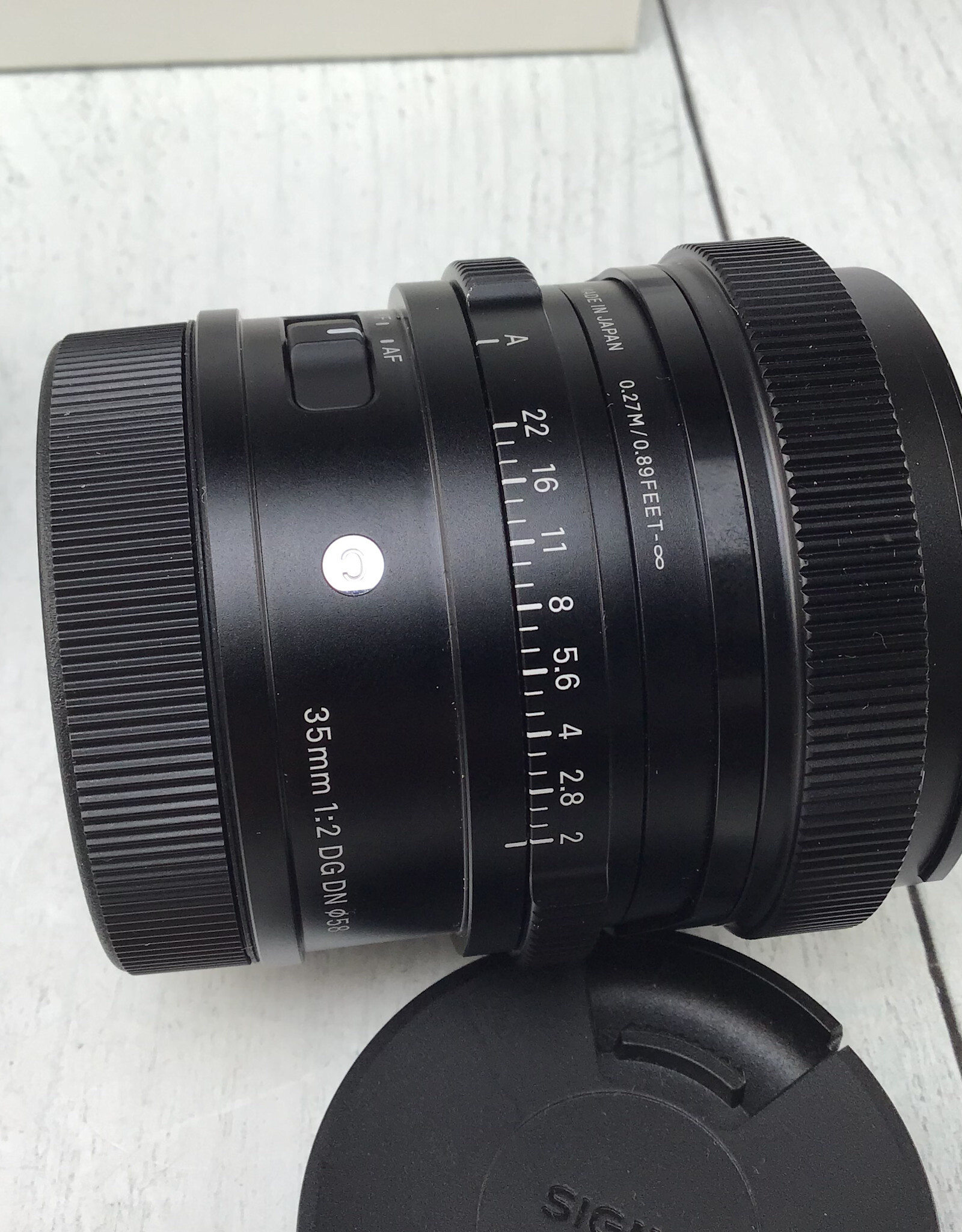 SIGMA Sigma 35mm f2 DG DN Lens for Sony in box Used EX