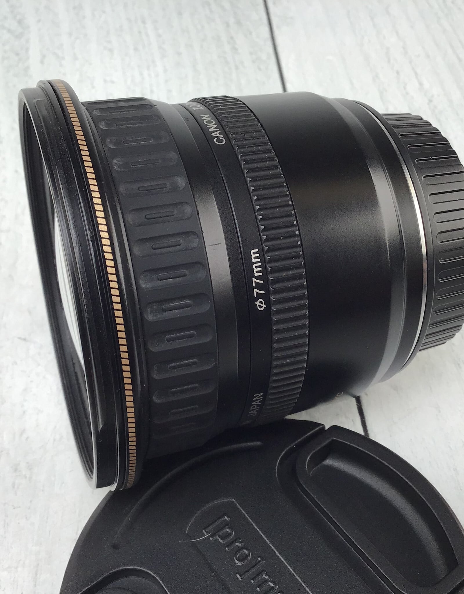 CANON Canon EF 20-35mm f3.5-4.5 USM Lens Used Good