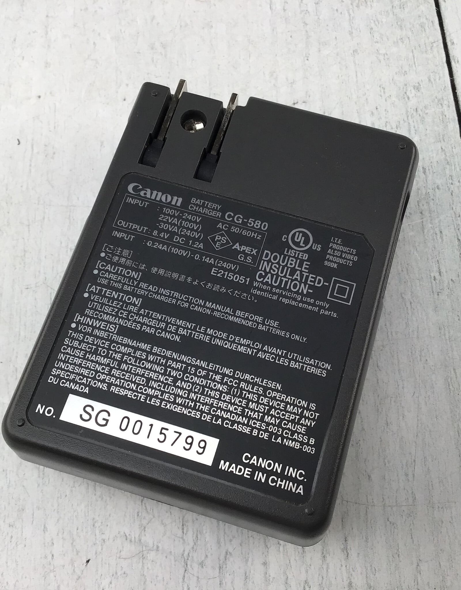CANON Canon Battery Charger CG-580 for BP-511 Used Good