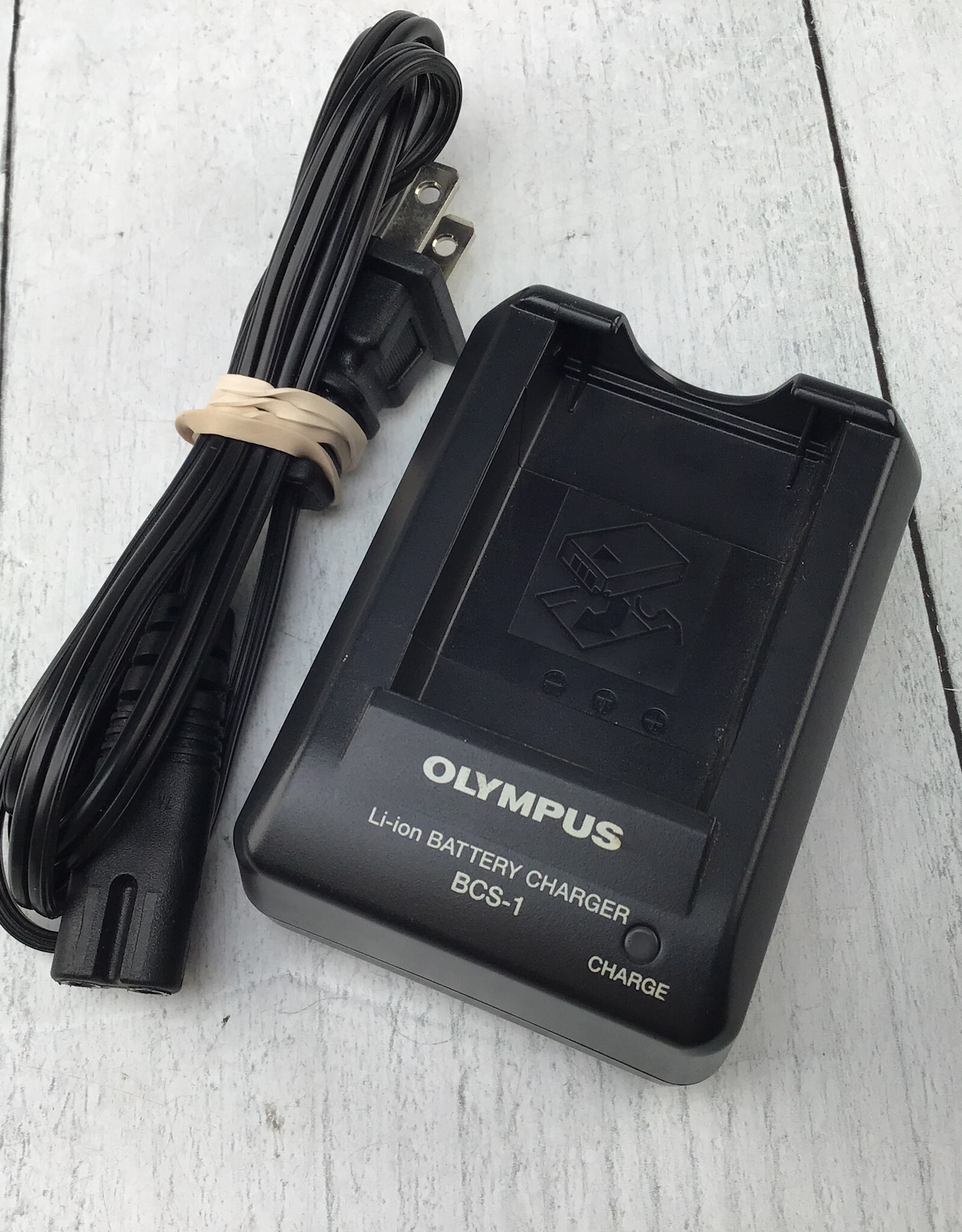 OLYMPUS Olympus BCS-1 Battery charger for BLS-1 Used Good
