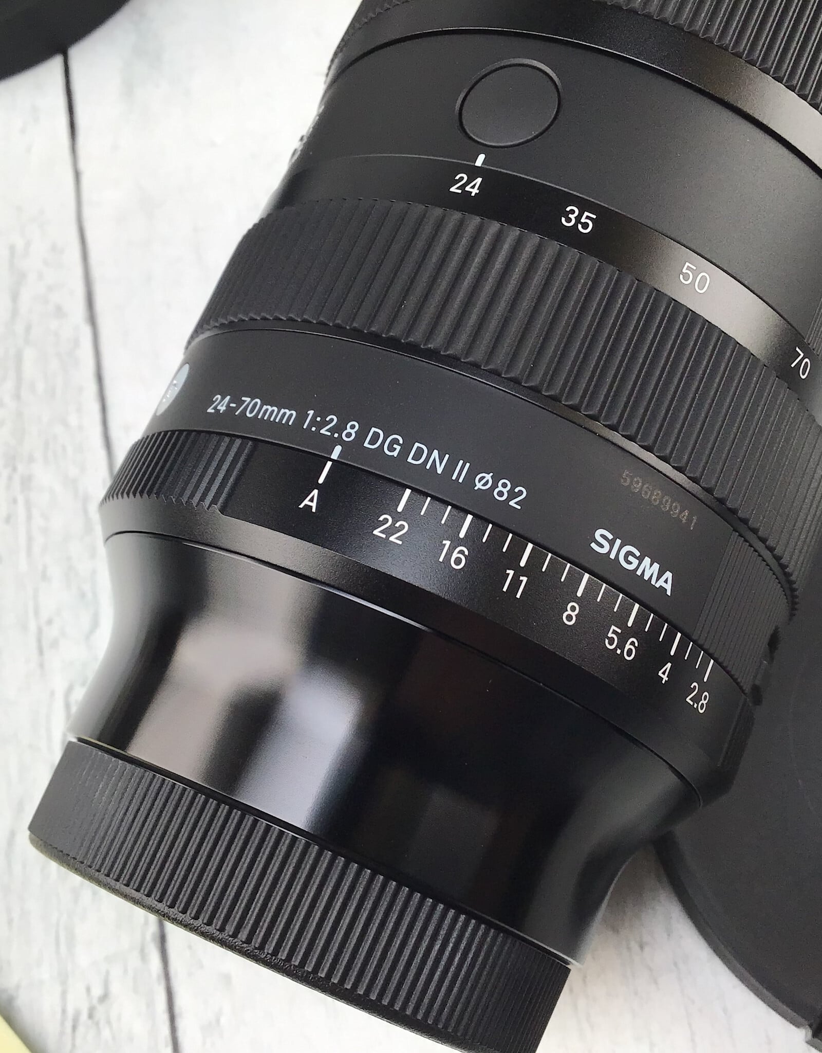 SIGMA Sigma Art 24-70mm f2.8 DG DN II Lens for Sony in Box Used EX