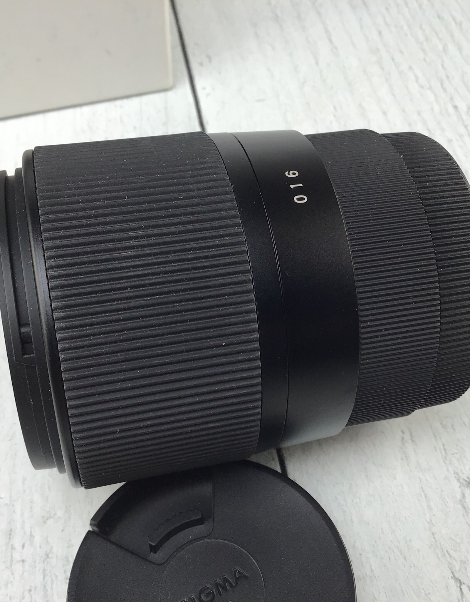 SIGMA Sigma 30mm f1.4 DC DN Lens for Canon EF-M in Box Used Good