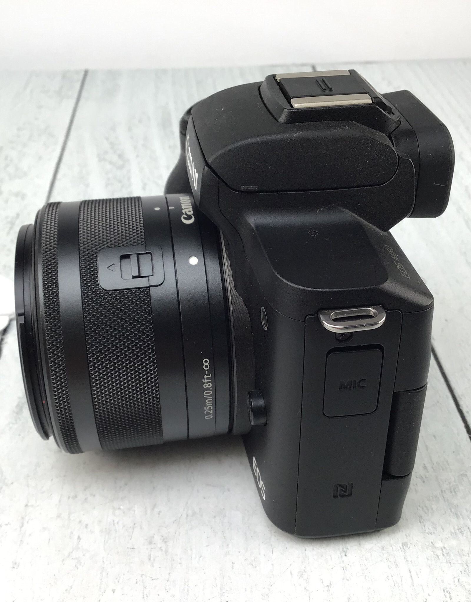 CANON Canon EOS M50 Camera w/ 15-45mm Used Good