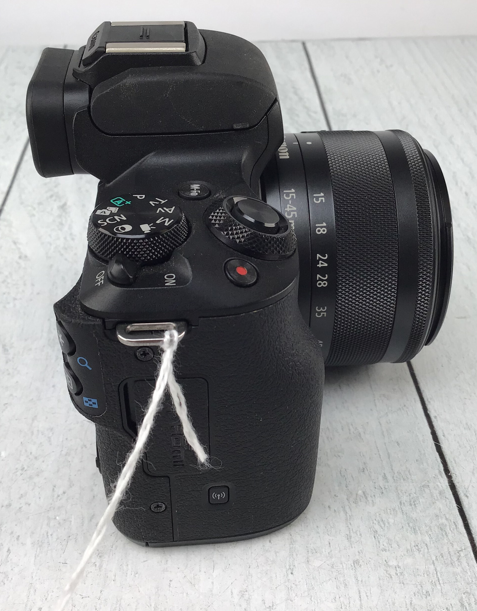 CANON Canon EOS M50 Camera w/ 15-45mm Used Good
