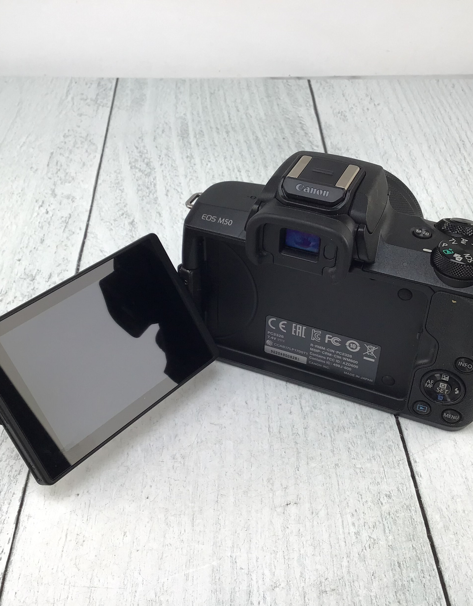 CANON Canon EOS M50 Camera w/ 15-45mm Used Good