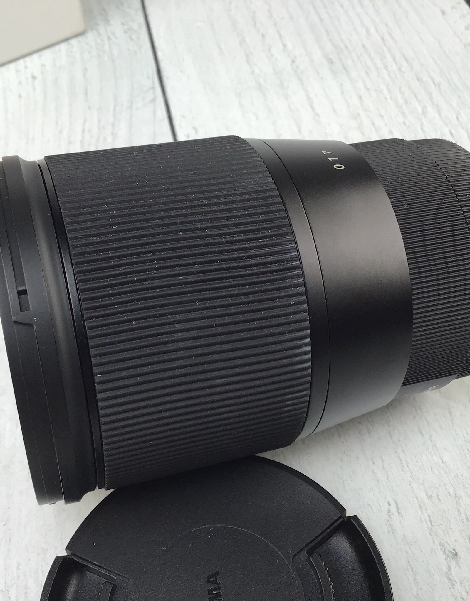 SIGMA Sigma 16mm f1.4 DC DN Lens for Canon EF-M in Box Used