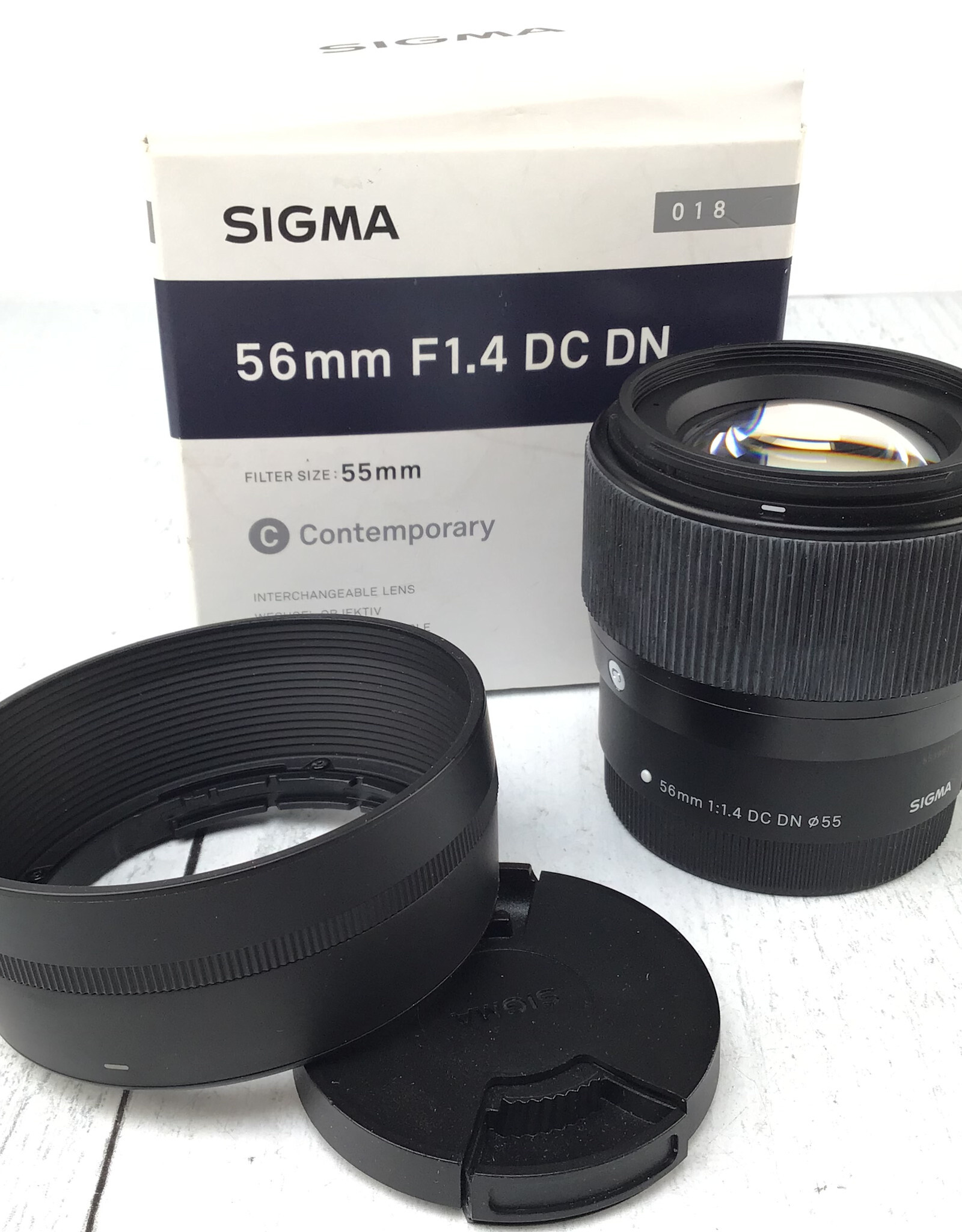 CANON Sigma 56mm f1.4 DC DN Lens for Canon EF-M in Box Used Fair