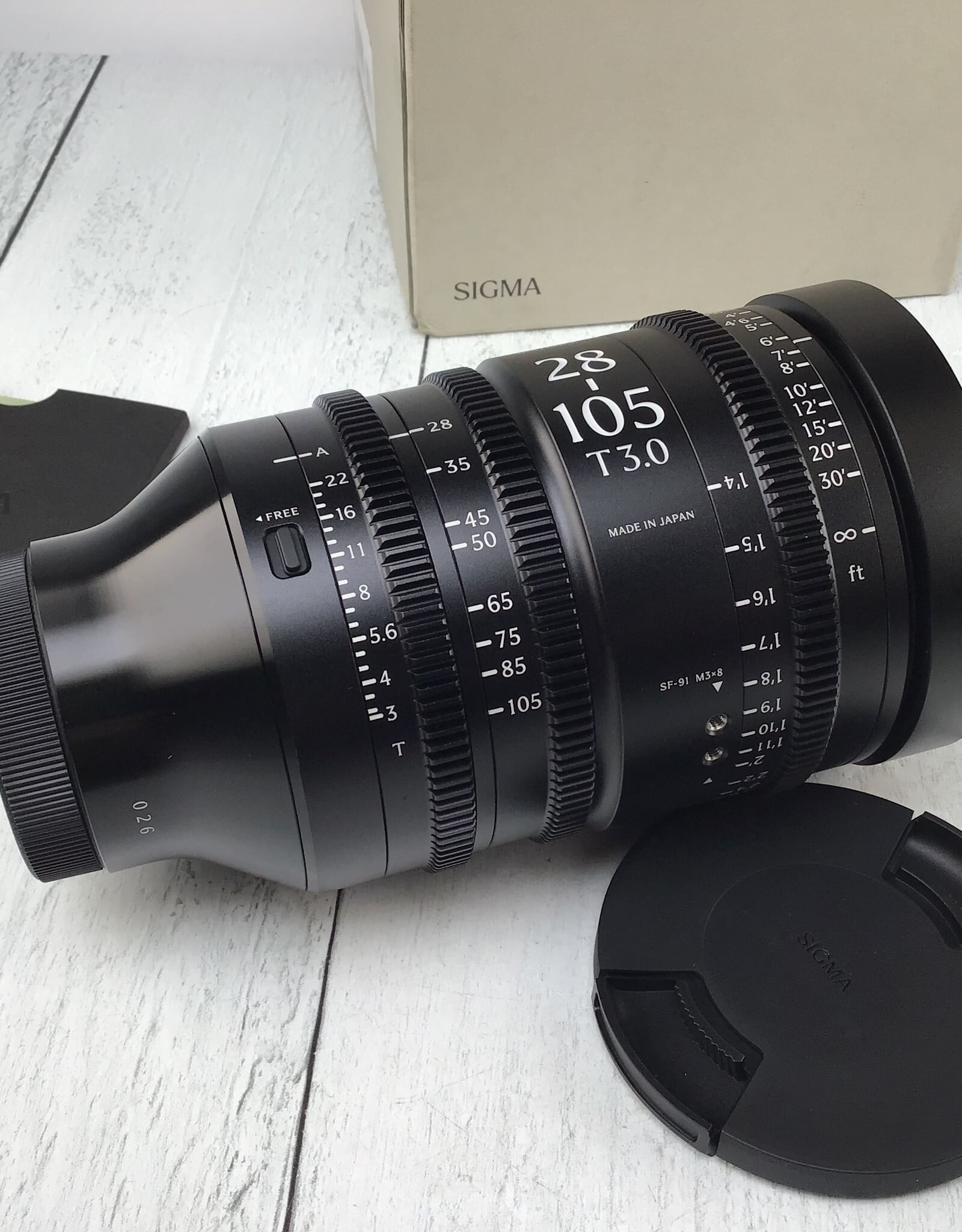 SIGMA Sigma 28-105mm T3 FF AF Cine Zoom Lens for Sony in Box Used EX