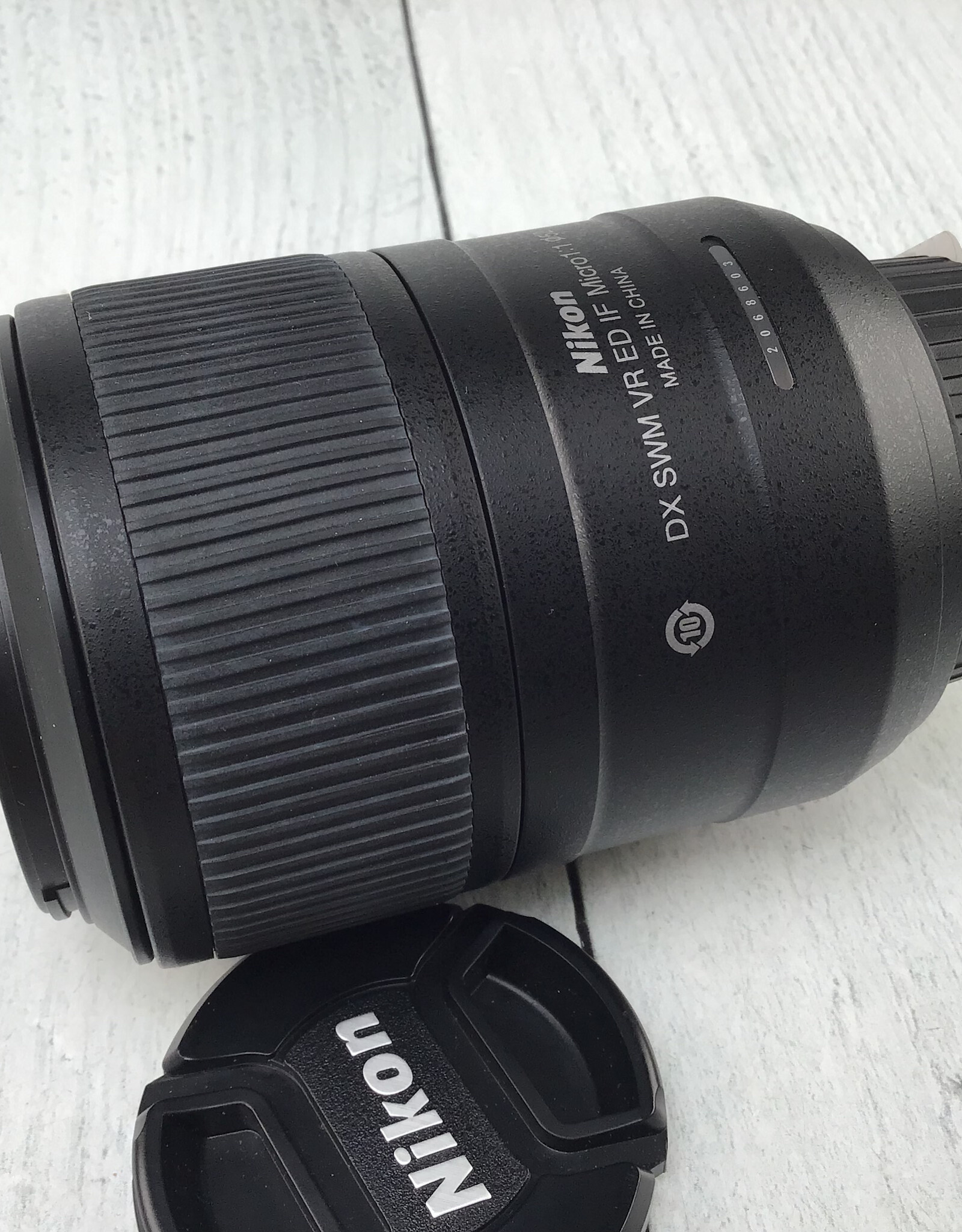 NIKON Nikon AF-S Micro Nikkor 85mm f3.5G VR Lens Used Good