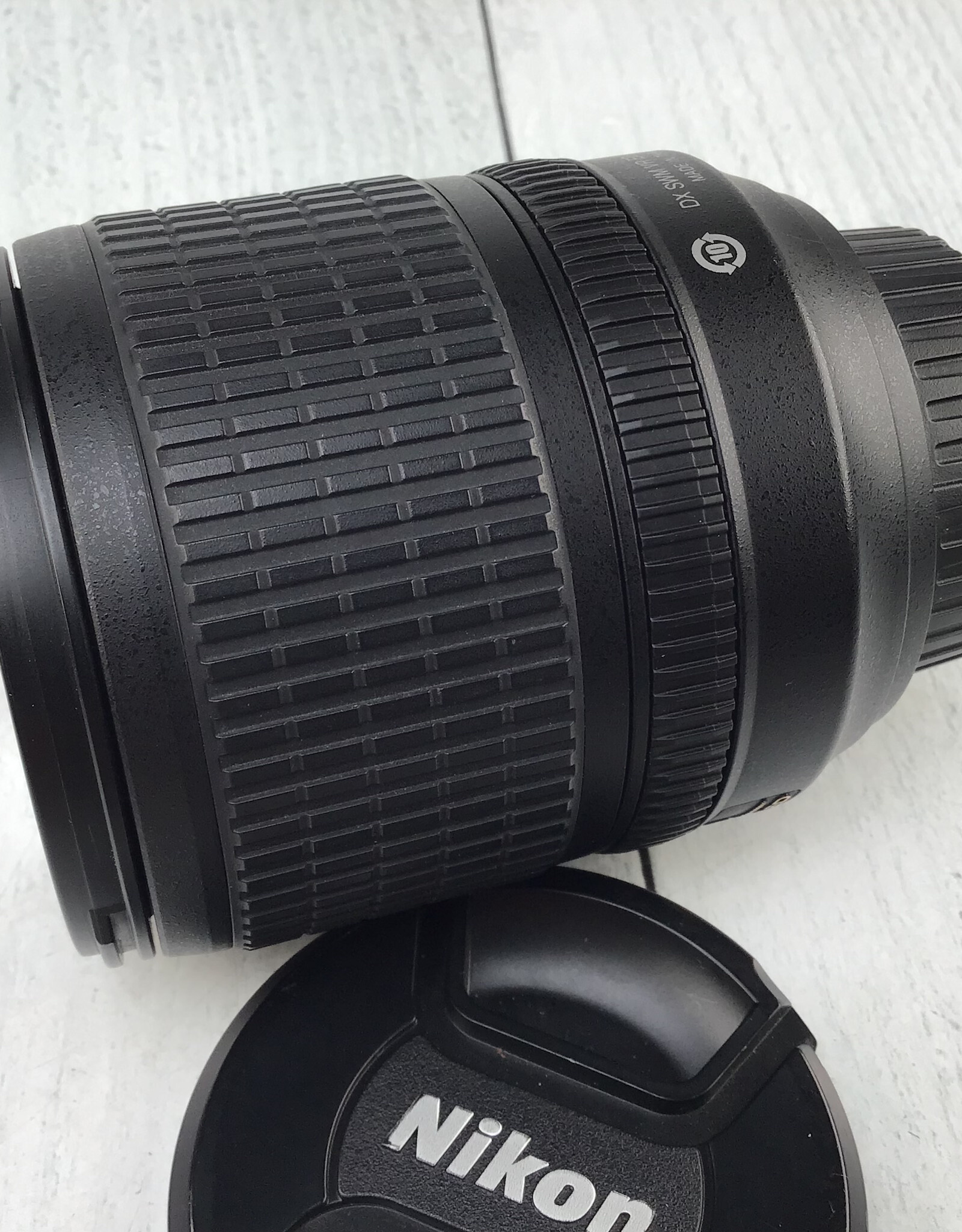 NIKON Nikon AF-S Nikkor 18-105mm f3.5-5.6 G VR Lens Used Good