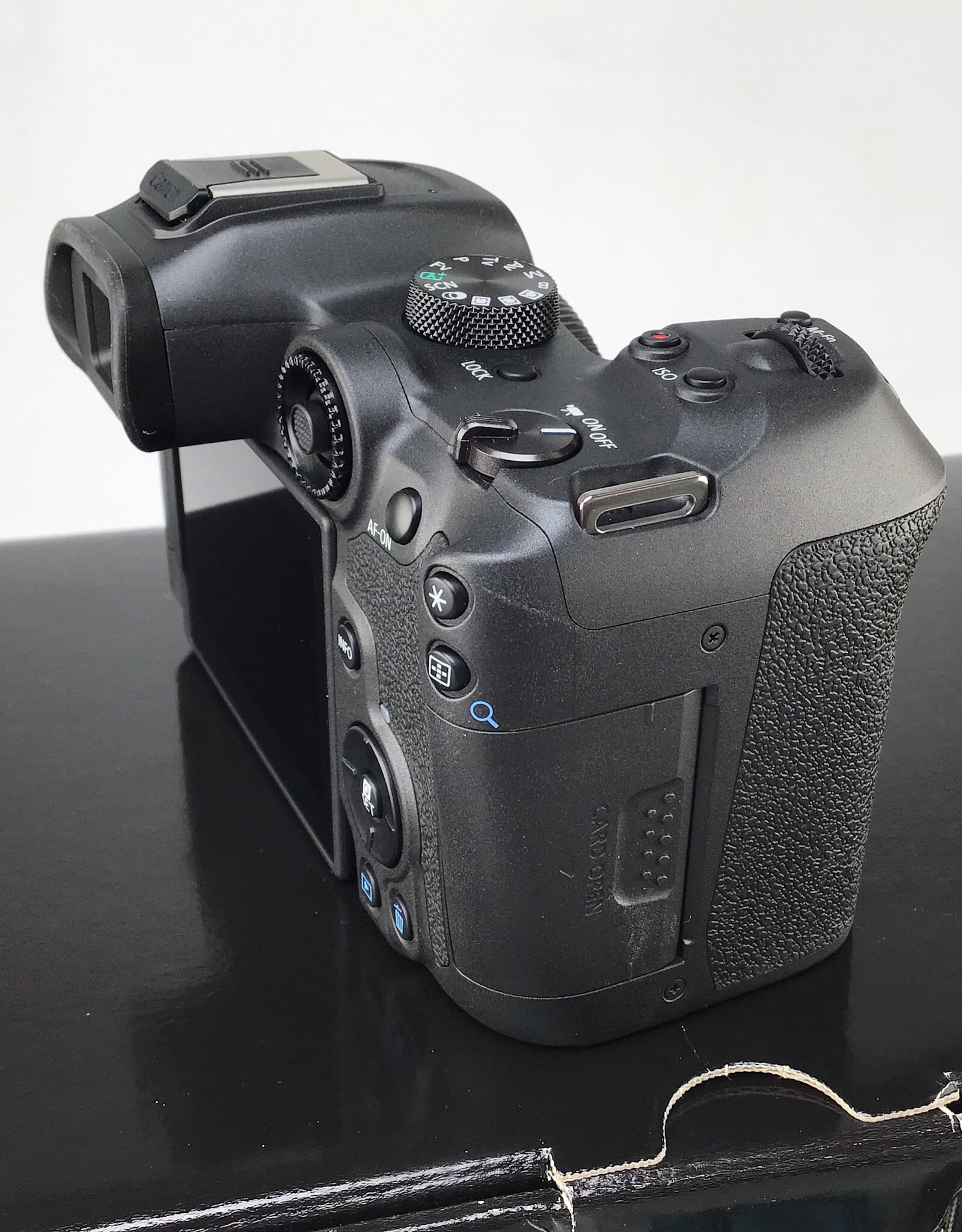 CANON Canon EOS R7 Camera Body in Box Used EX