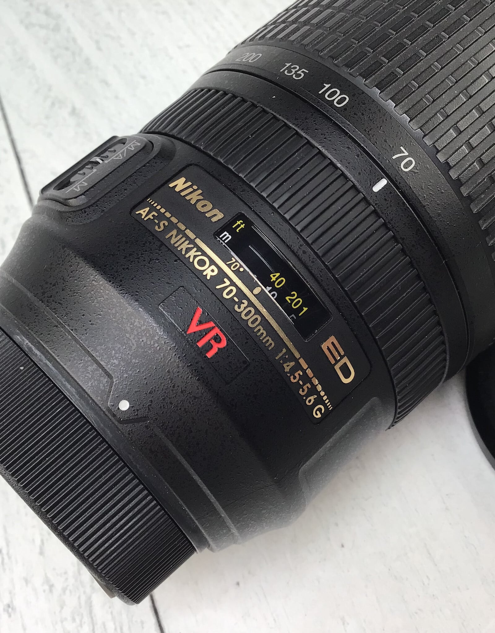 NIKON Nikon AF-S Nikkor 70-300mm f4.5-5.6 G VR Lens Used Good
