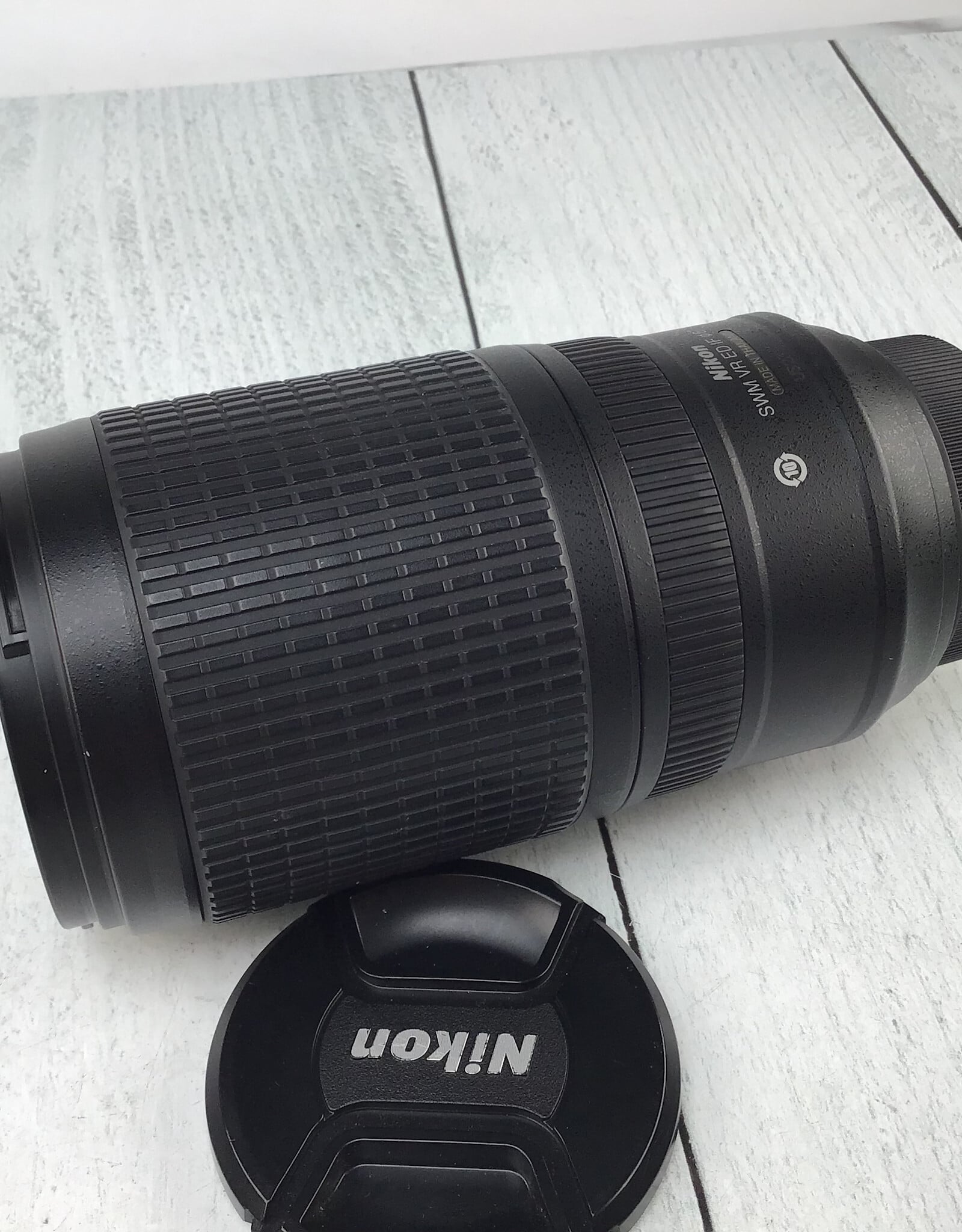 NIKON Nikon AF-S Nikkor 70-300mm f4.5-5.6 G VR Lens Used Good