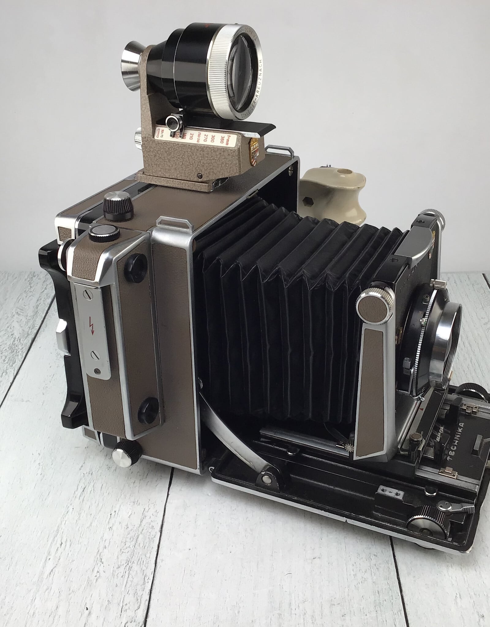 Linhof Linhof Technika IV w/ Symar 150mm Used Good