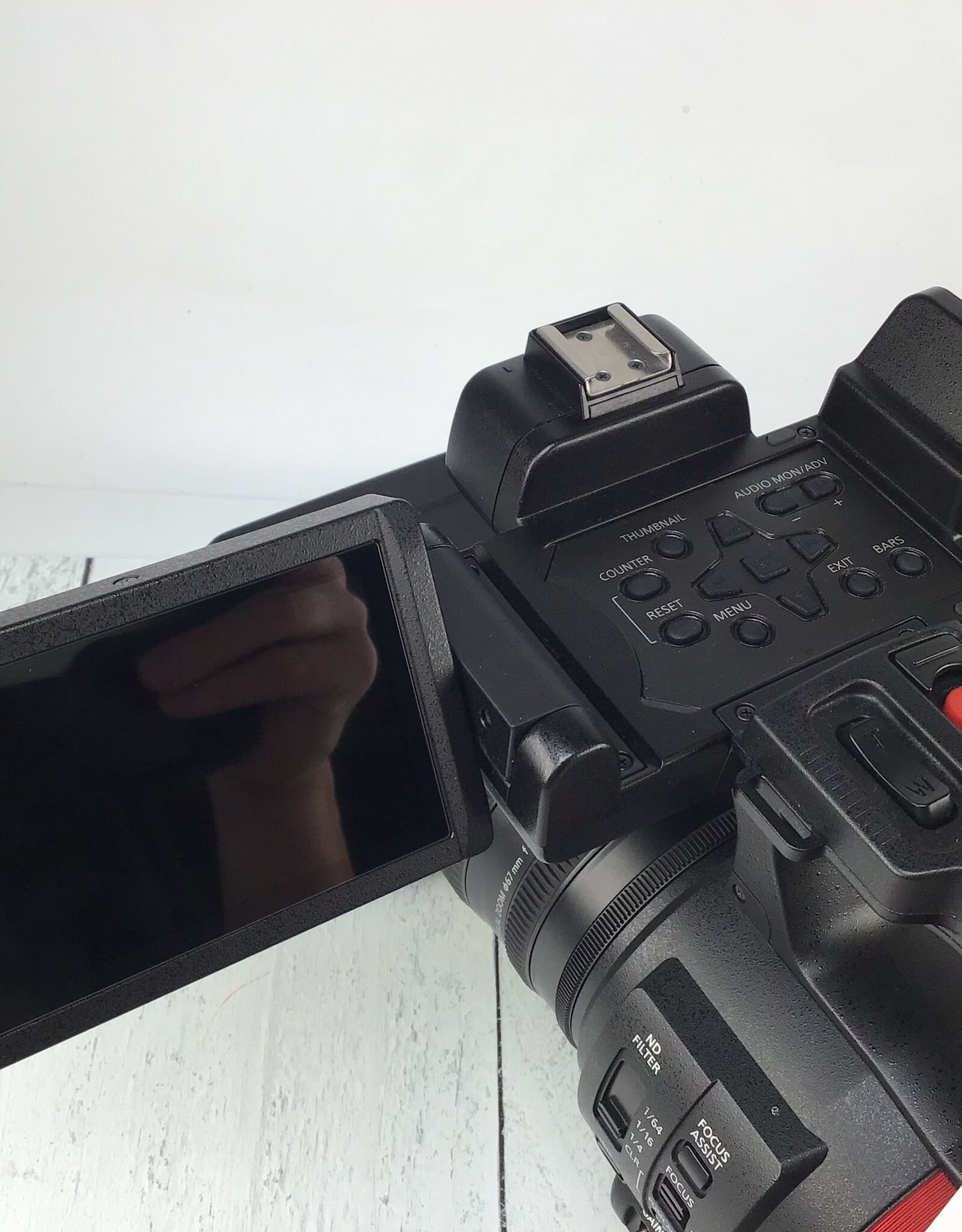 PANASONIC Panasonic AG-CX350 Camcorder 89 Hours Used Good