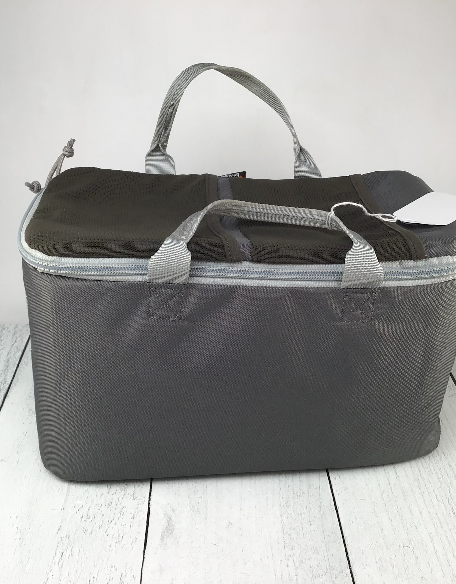 LOWEPRO Lowepro Camera Case Used Good