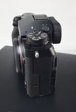 FUJI Fuji X-T5 Camera Body Black in Box Used Good
