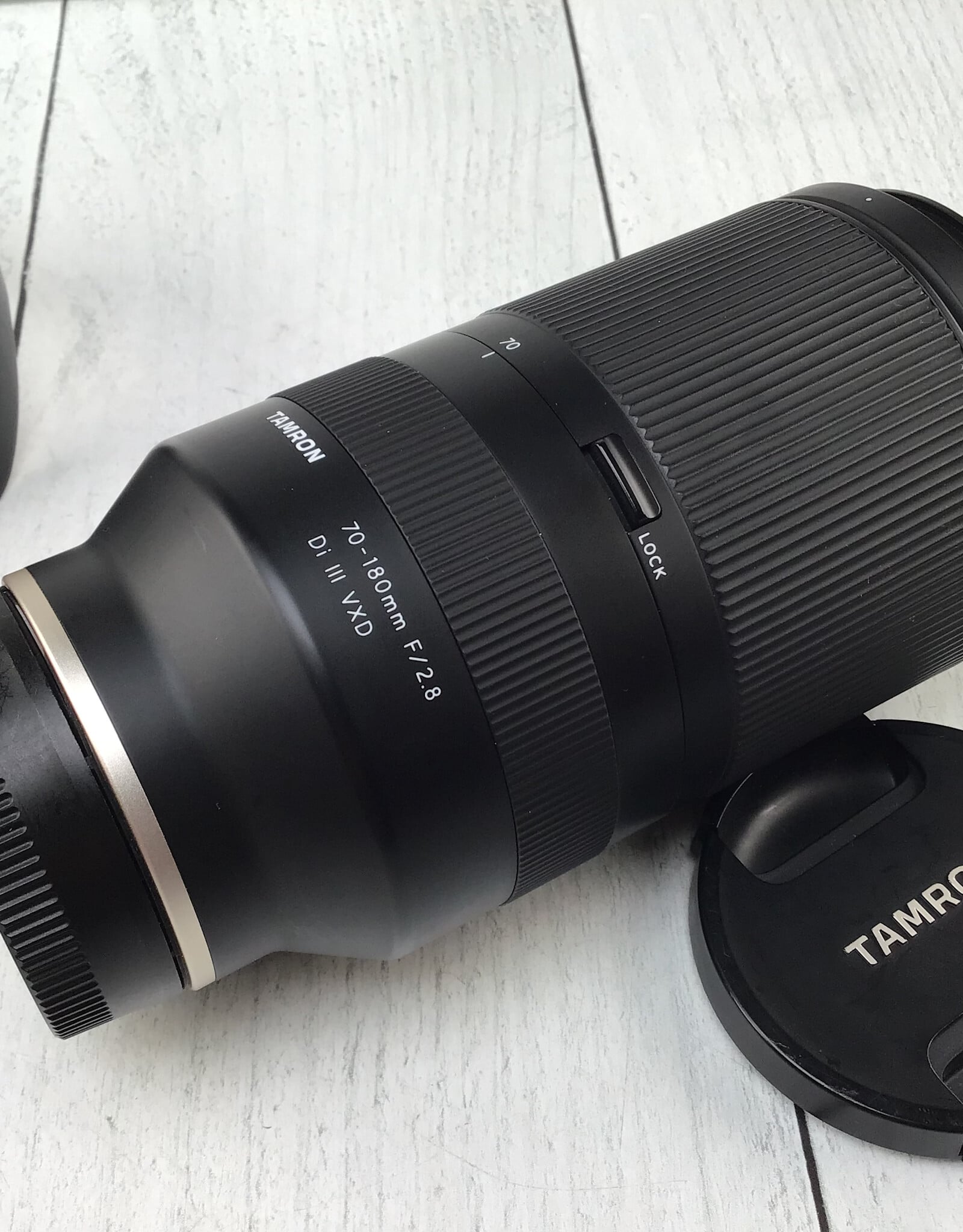 TAMRON Tamron 70-180mm f2.8 Di III VXD Lens for Sony in Box Used Fair