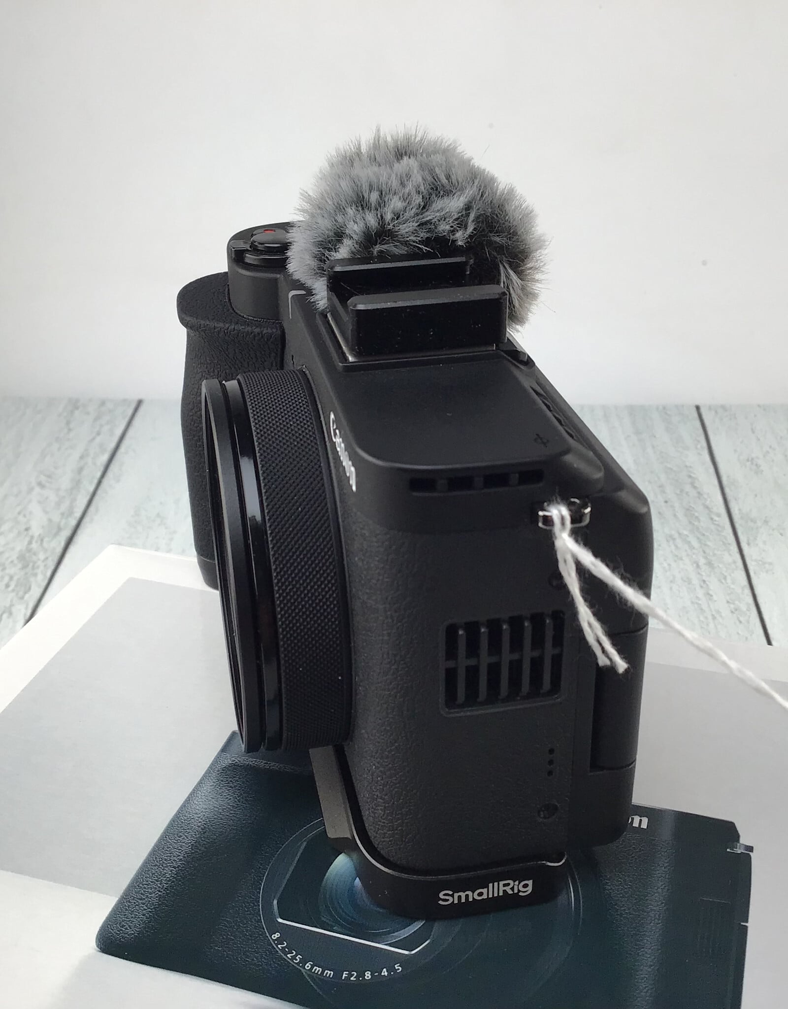 CANON Canon PowerShot V1 Camera in Box Used Good