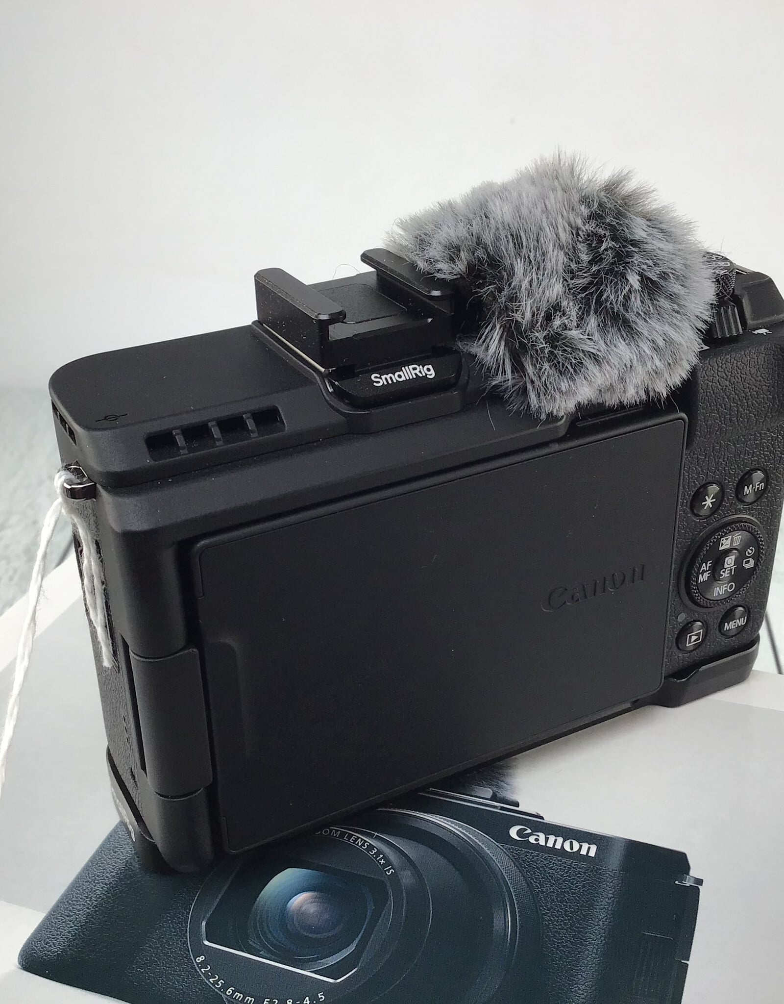 CANON Canon PowerShot V1 Camera in Box Used Good