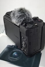 CANON Canon PowerShot V1 Camera in Box Used Good