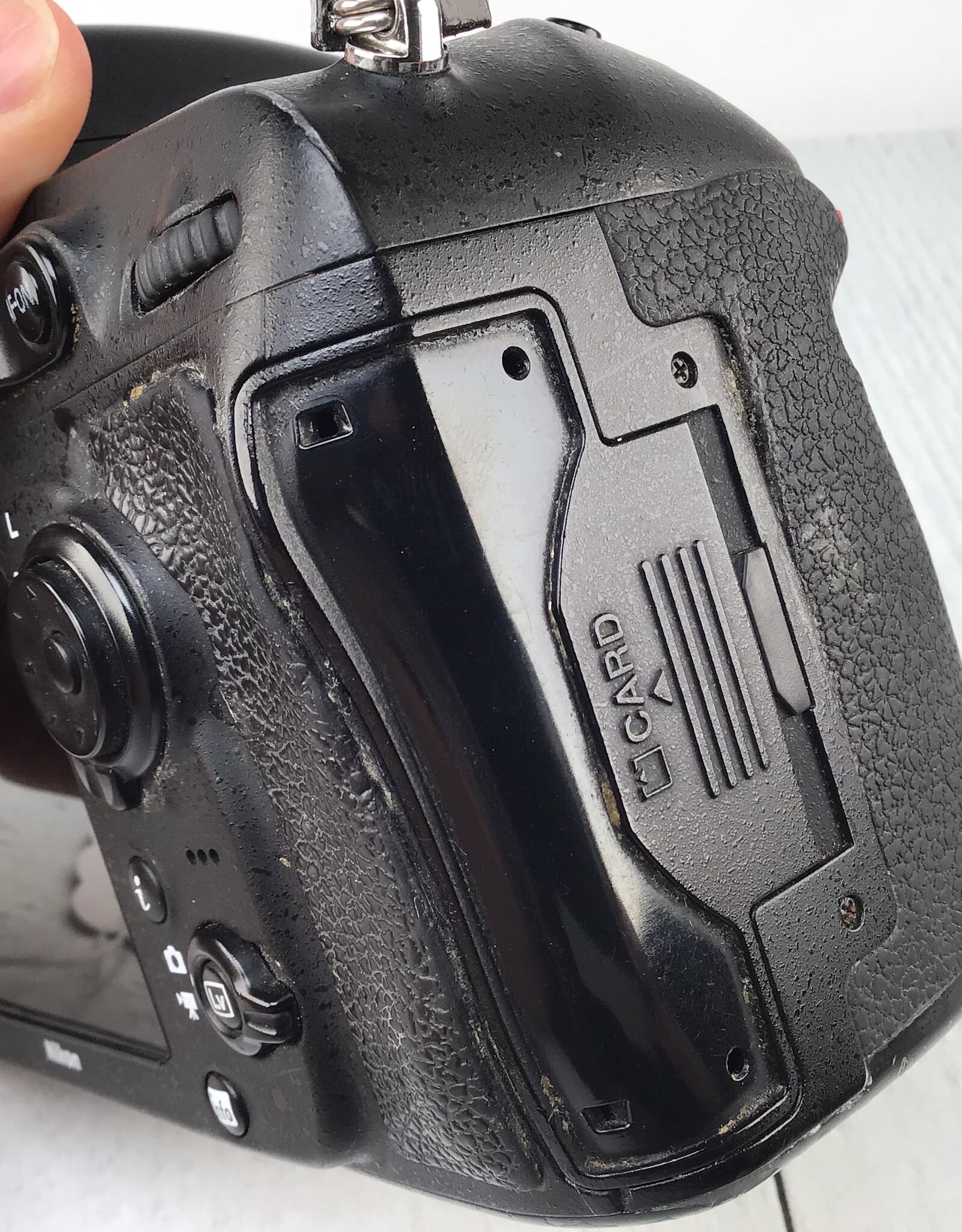NIKON Nikon D810 Camera Body Used Fair