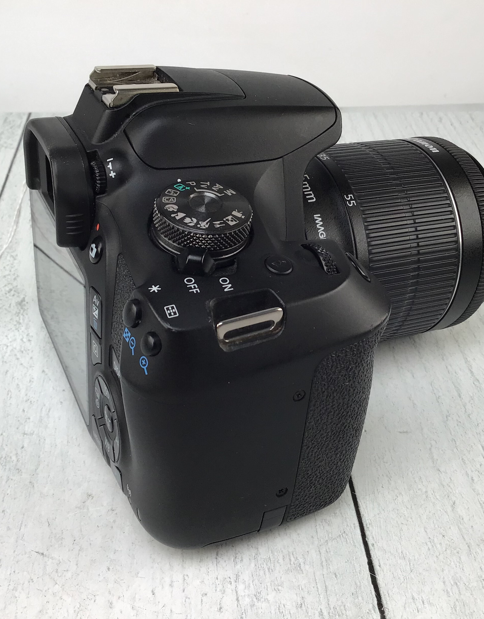 CANON Canon EOS Rebel T7 Camera w/ 18-55mm IS Used Good