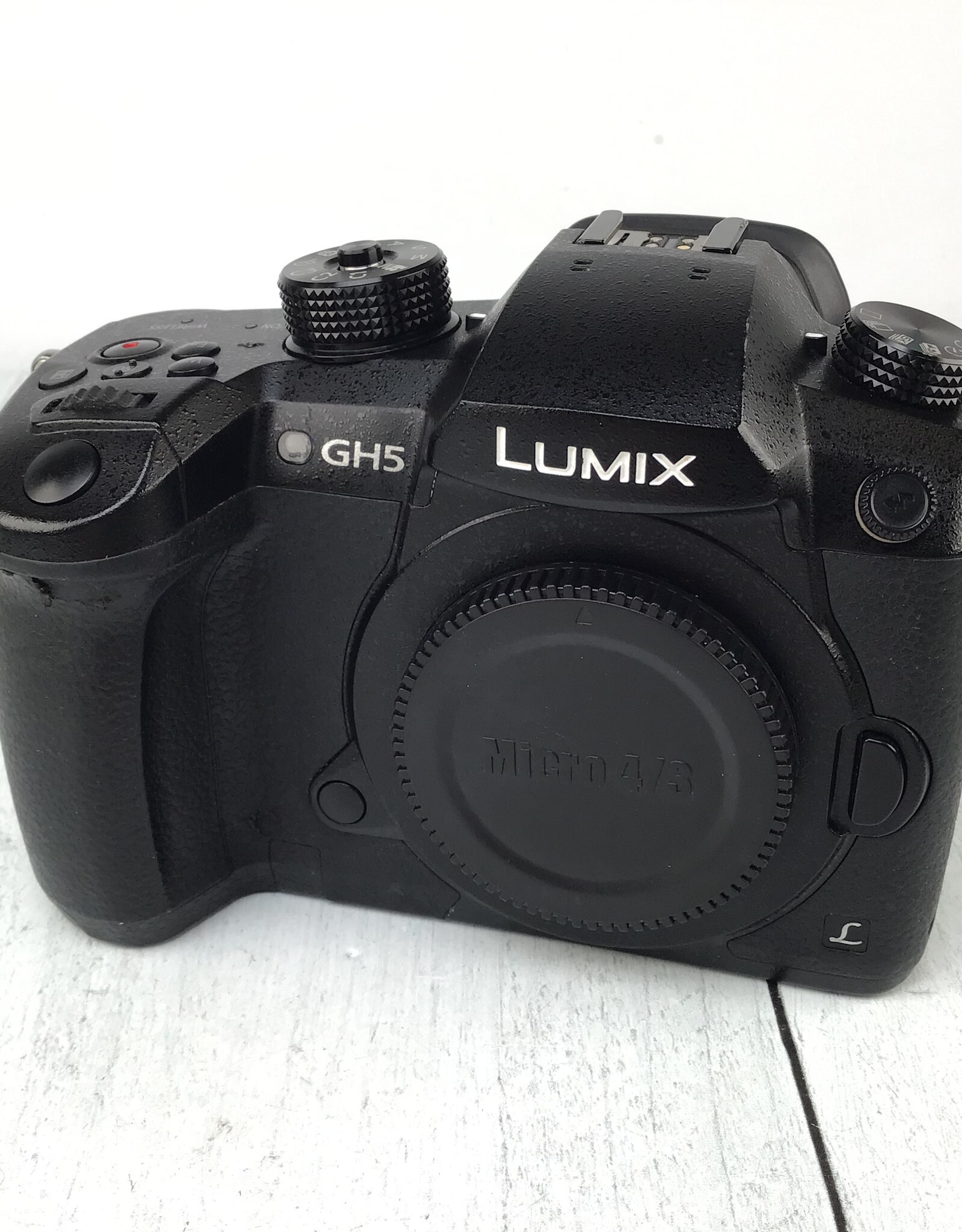PANASONIC Panasonic GH5 Camera Body Used Good