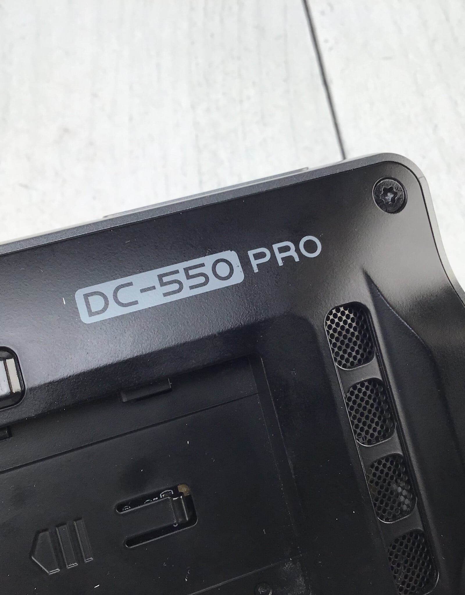 Viltrox Viltrox DC-550 Pro Monitor Used Good
