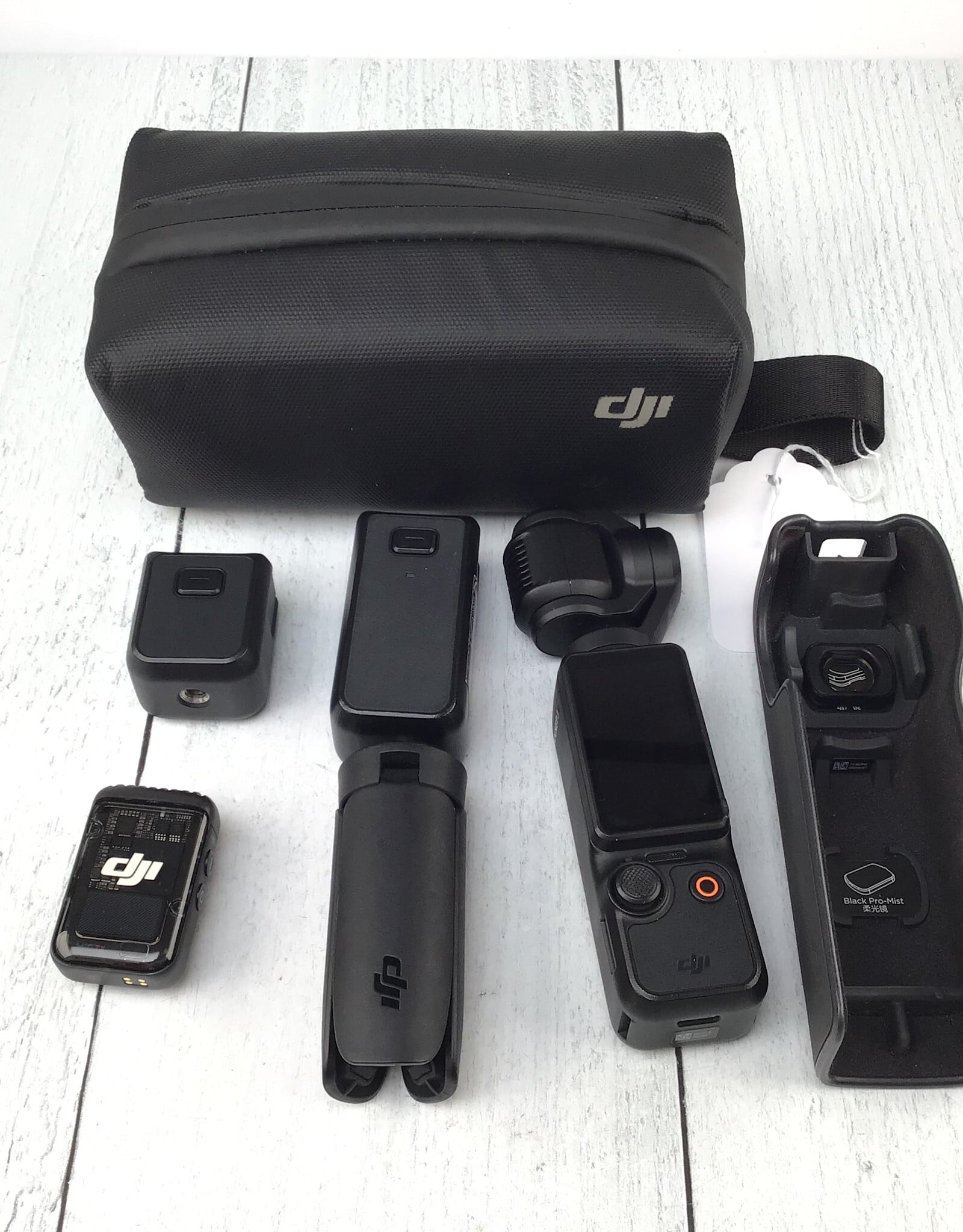 DJI DJI Pocket 3 Creator Combo Used Good