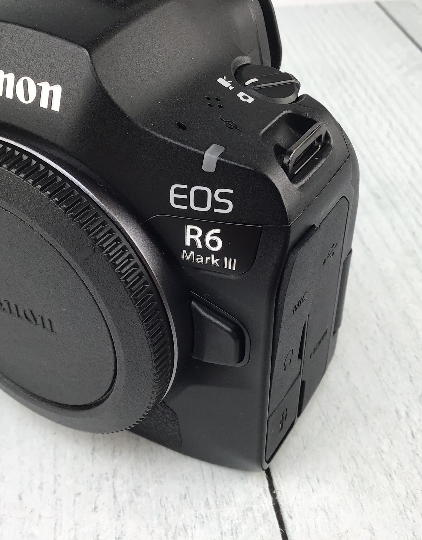 CANON Canon EOS R6 Mark III Camera Body Used Good