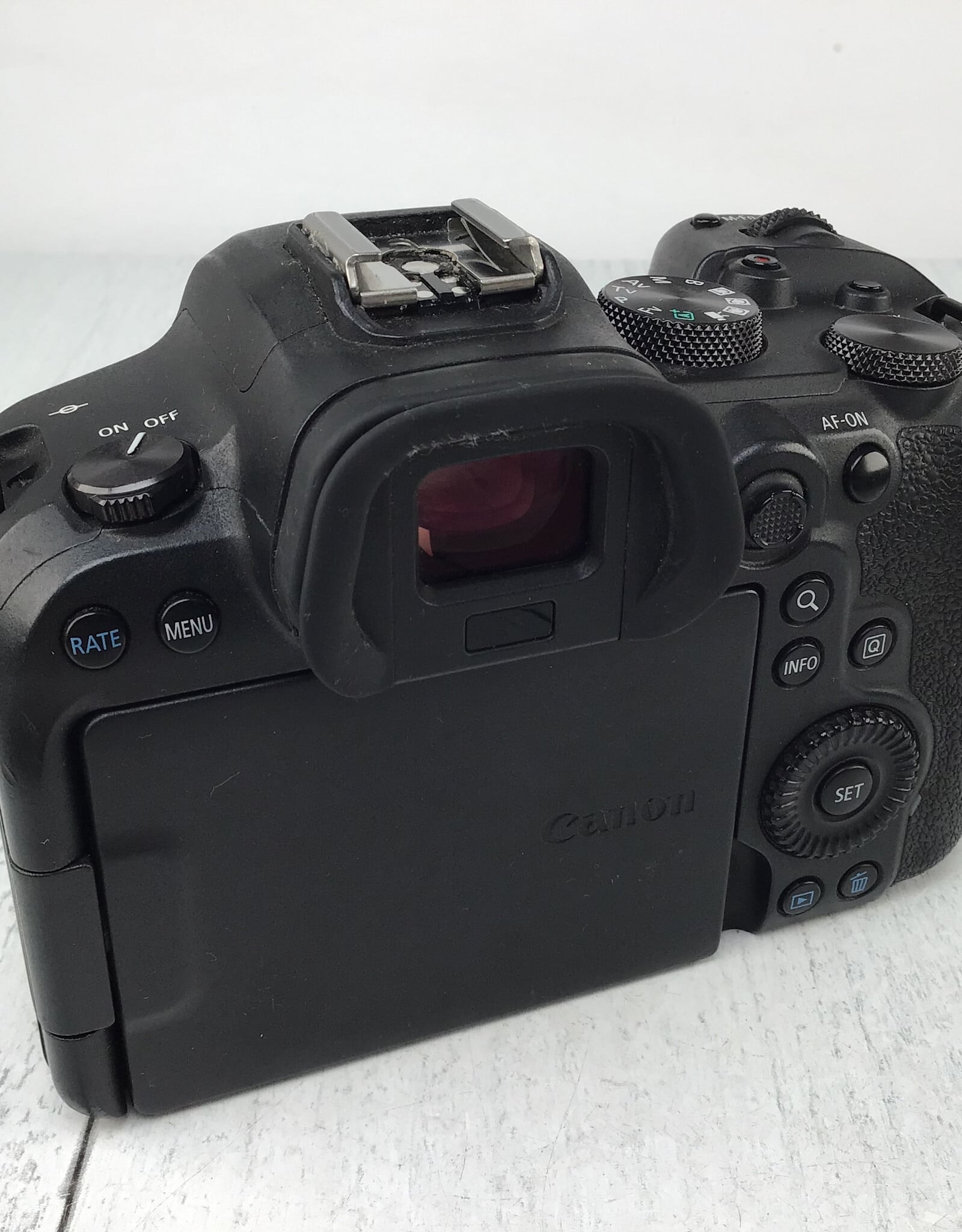 CANON Canon EOS R6 Camera Body Used Fair